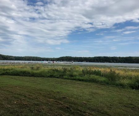 Holiday Harbor RV Park & Marina